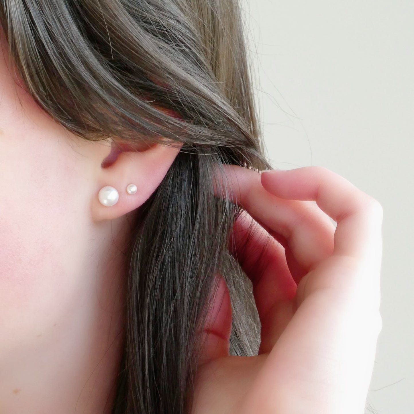Pearl Stud Earrings - CHIKAAG