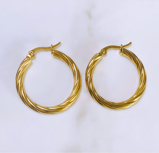 Swirl Earrings - Gold - CHIKAAG