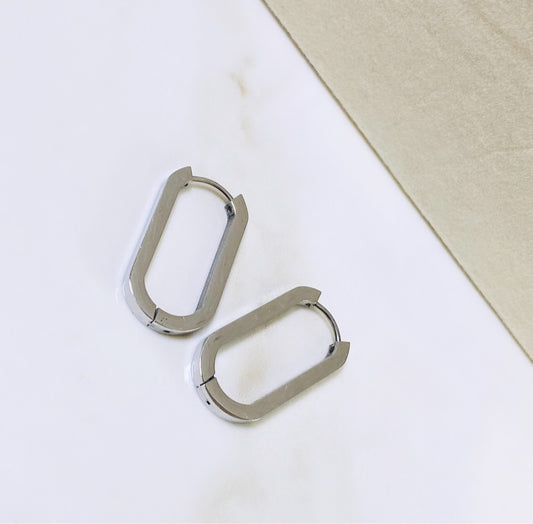 Hoe Earrings- Silver - CHIKAAG